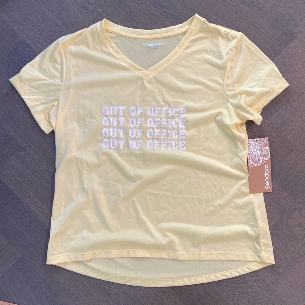 NWT “out of office” tee. Size medium